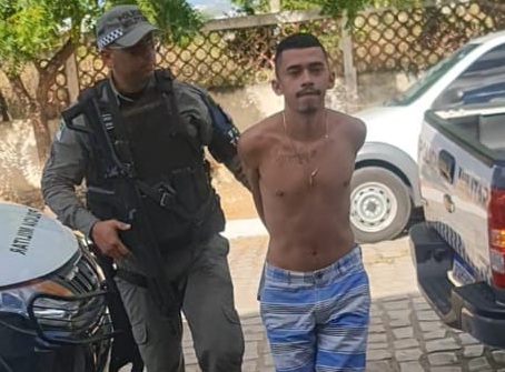 Foragido da Justiça é preso em ação da PM no bairro Barrocas, em Mossoró