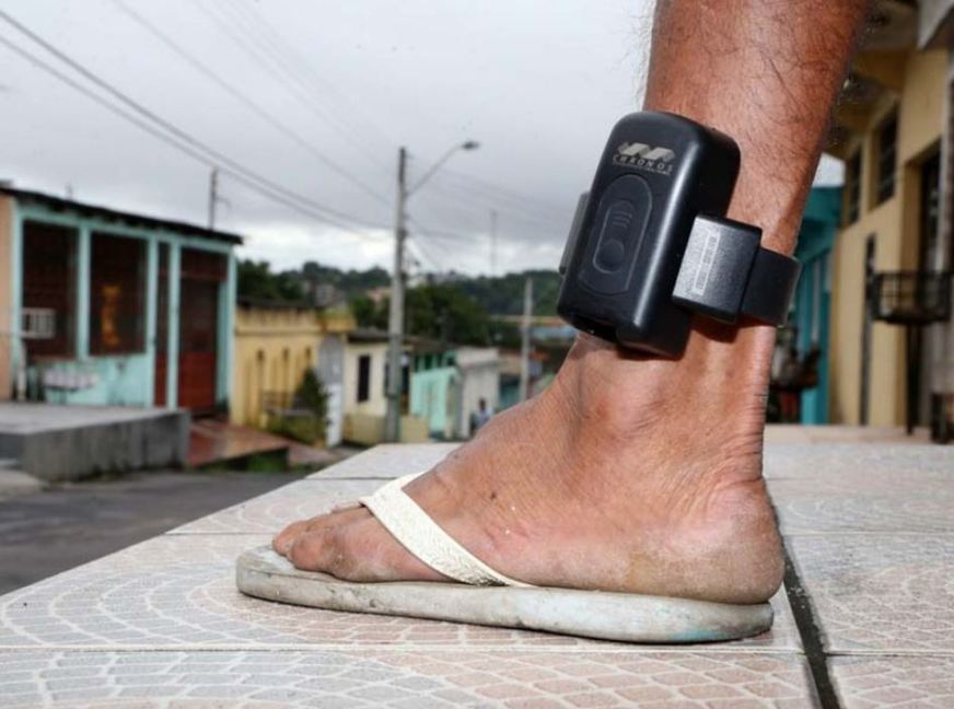Número de presos com tornozeleiras eletrônicas aumenta em 25% no RN, segundo a SEAP