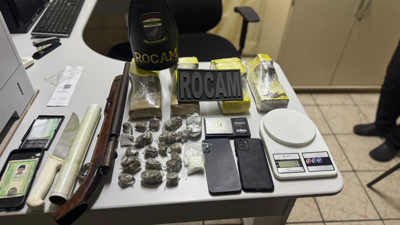 Polícia apreende quase 4 quilos de maconha e arma artesanal no bairro Integração, em Mossoró