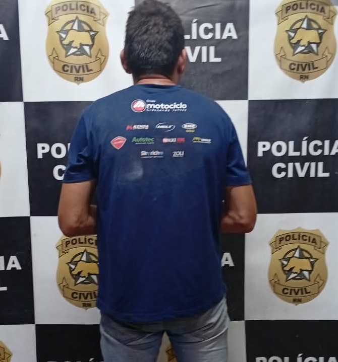 Força Tática prende homem com mandado definitivo durante movimentação política em Mossoró