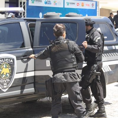 POLICIA-CIVIL